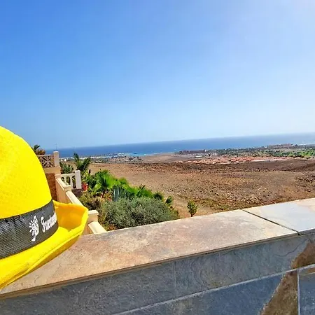 Caleta Sueno * Ла-Гирра